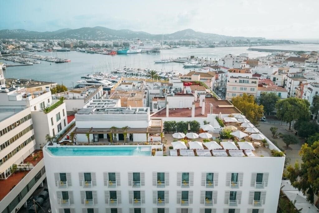 Отель The Standard, Ibiza 5*