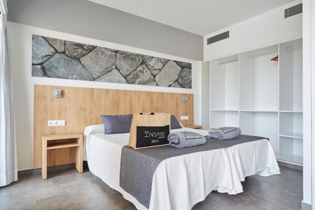 Изображение Invisa Aparthotel Casa Luis 4*