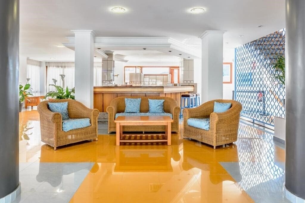 Фотография Vibra Sanan Aparthotel 2*
