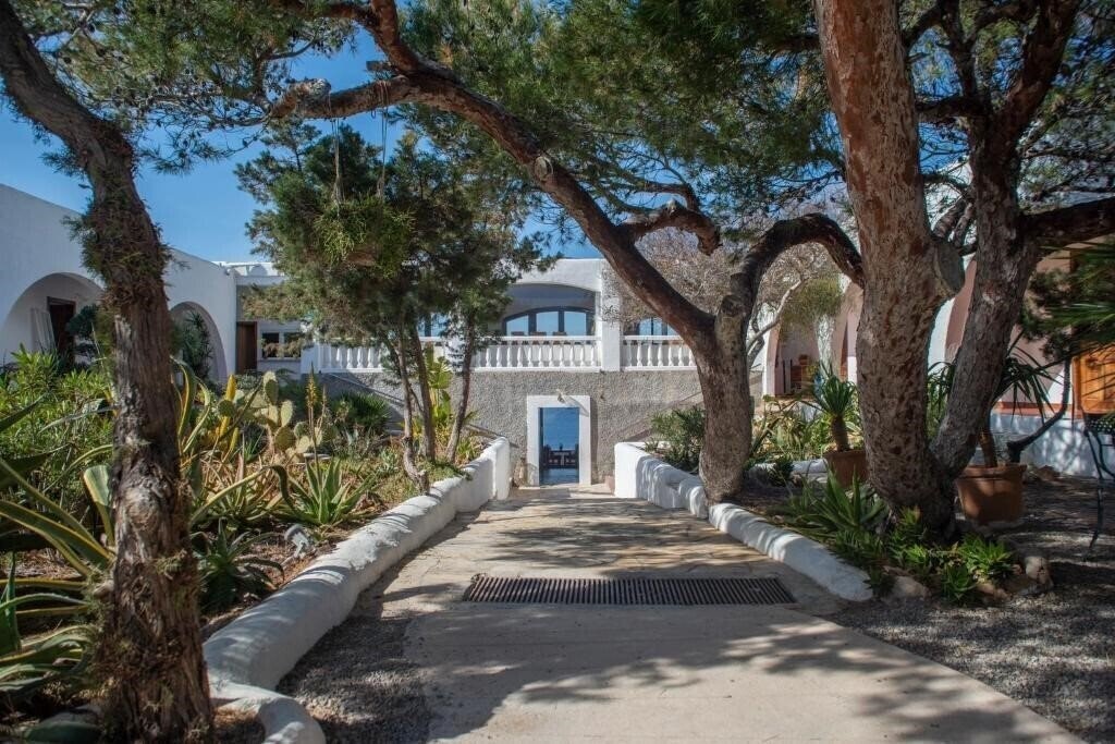 Отель La Torre Ibiza 2*