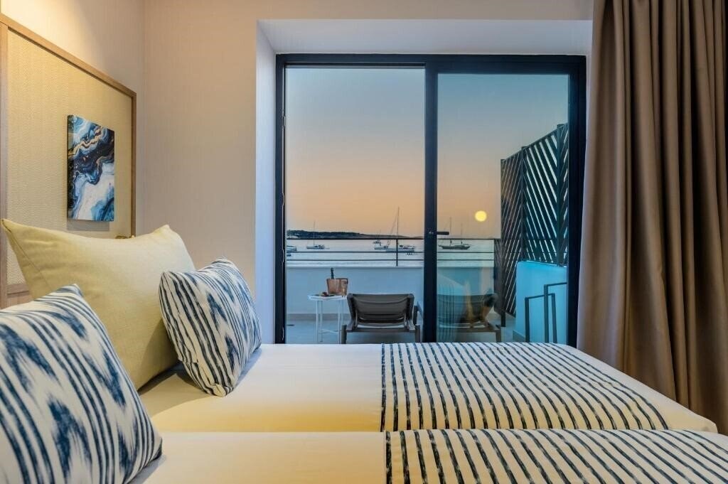 Отель Vibra Yamm Sunset (Adults Only) 4*