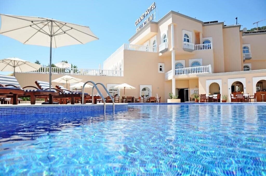 Отель Grand Hotel Palladium 5*
