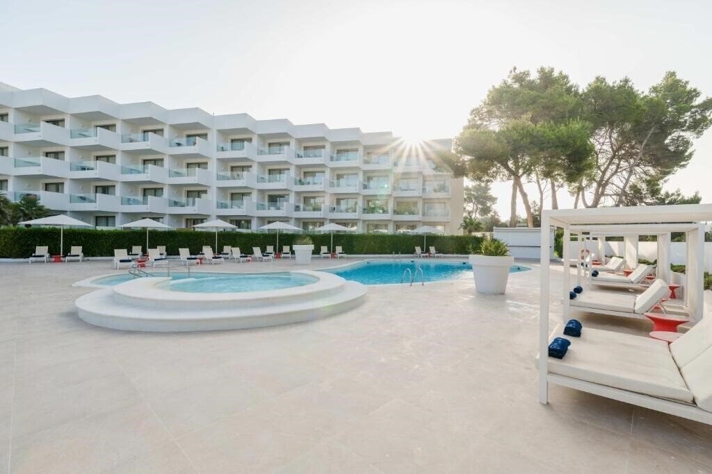 Отель Thb Ibiza Mar 3*