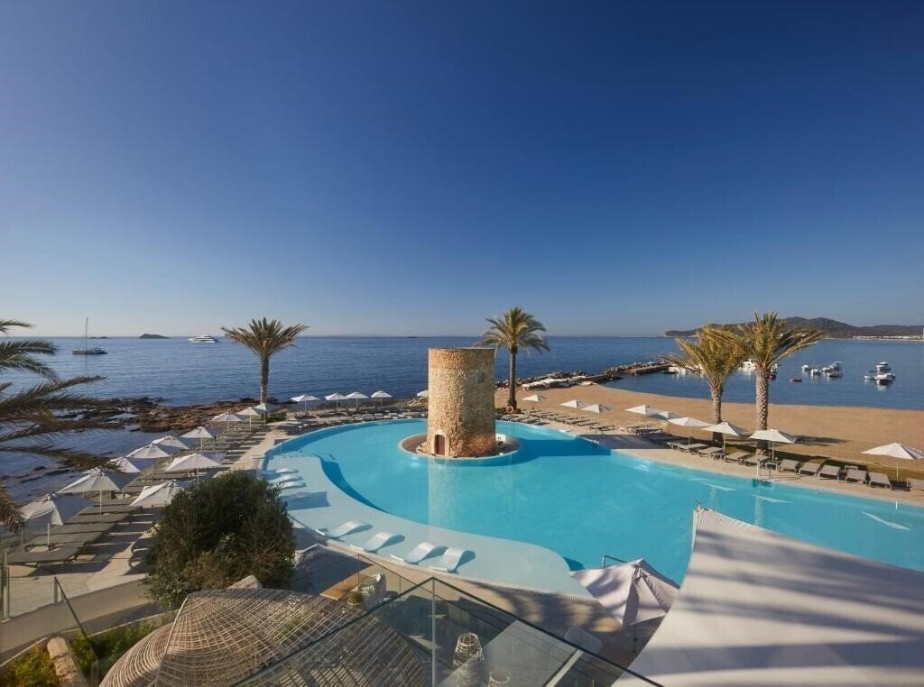 Отель Torre Del Mar / Playa de en Bossa 4*