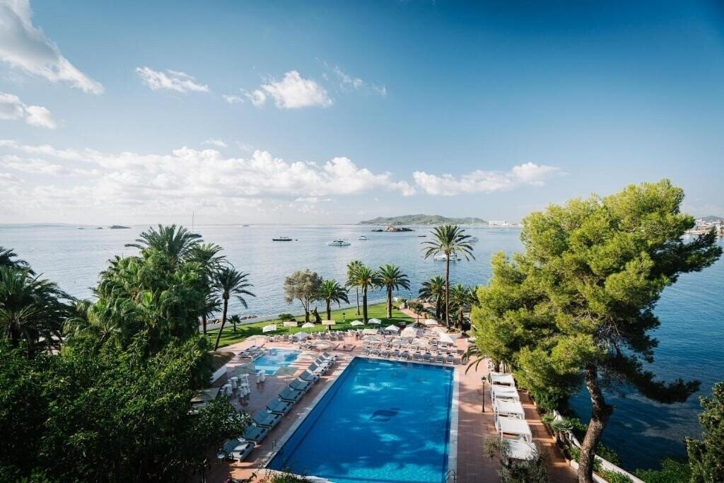 Готель THB Los Molinos 4*