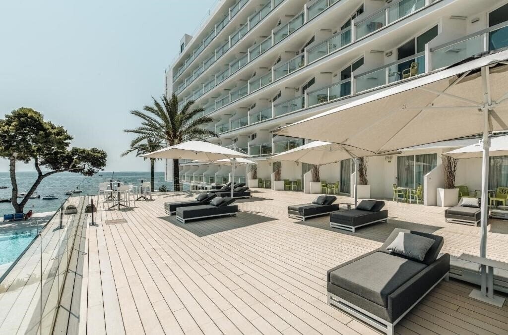 Фото Sirenis Hotel Goleta & Spa 4*