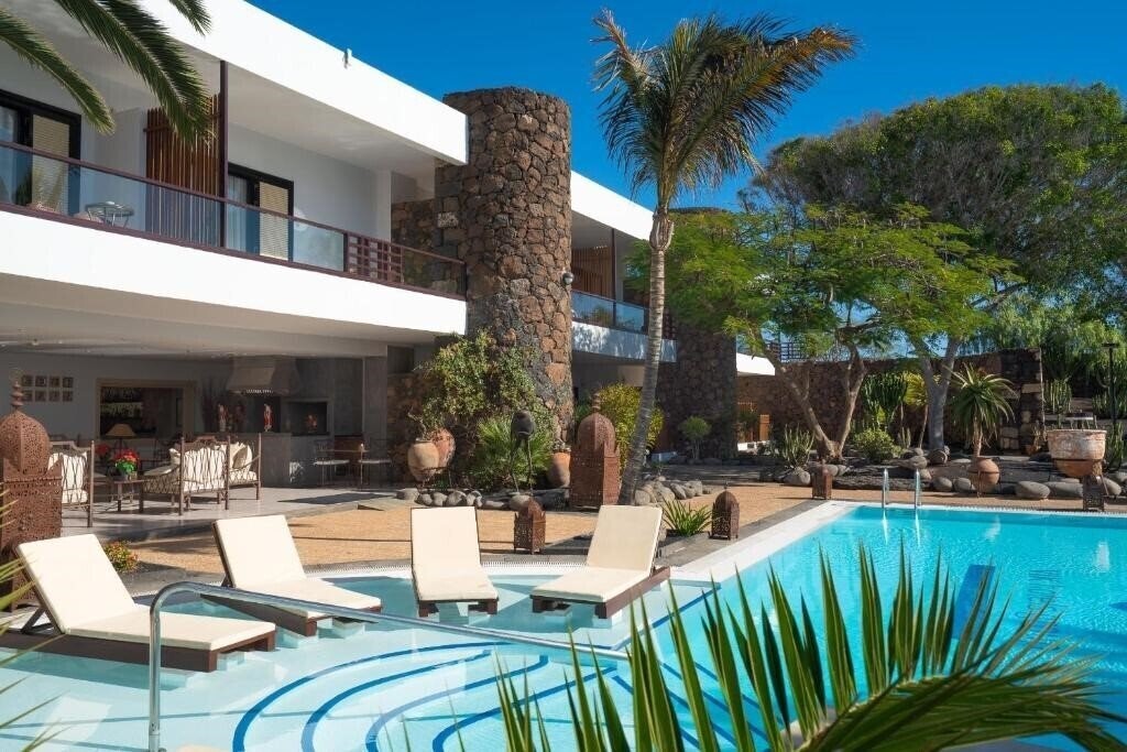 Изображение Villa Vik 5*