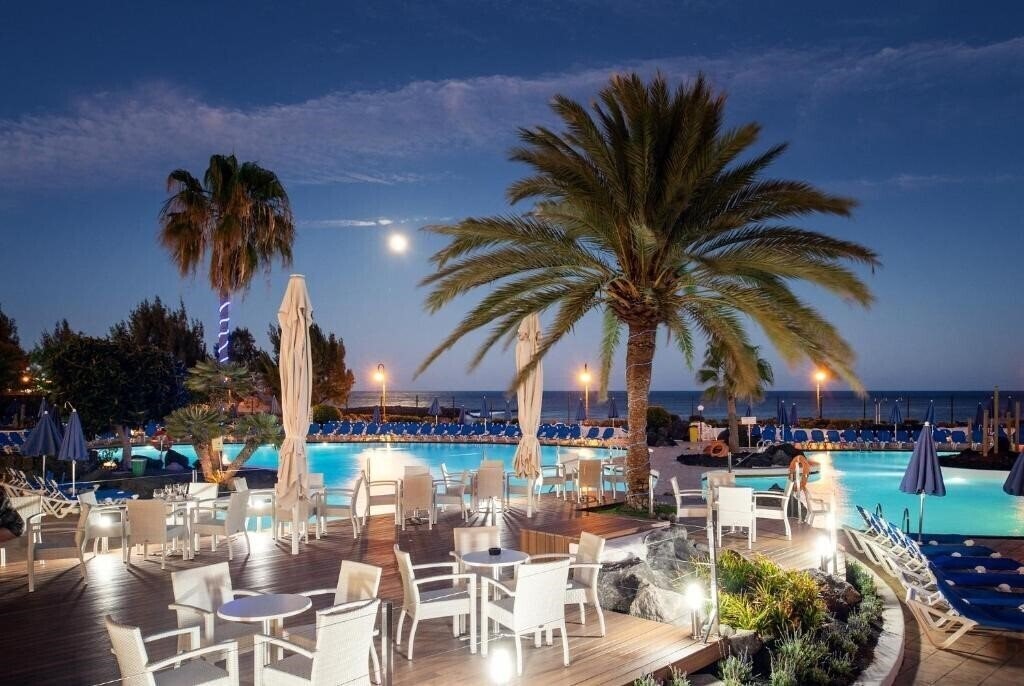 Картинка Alexandre Grand Teguise Playa 4*