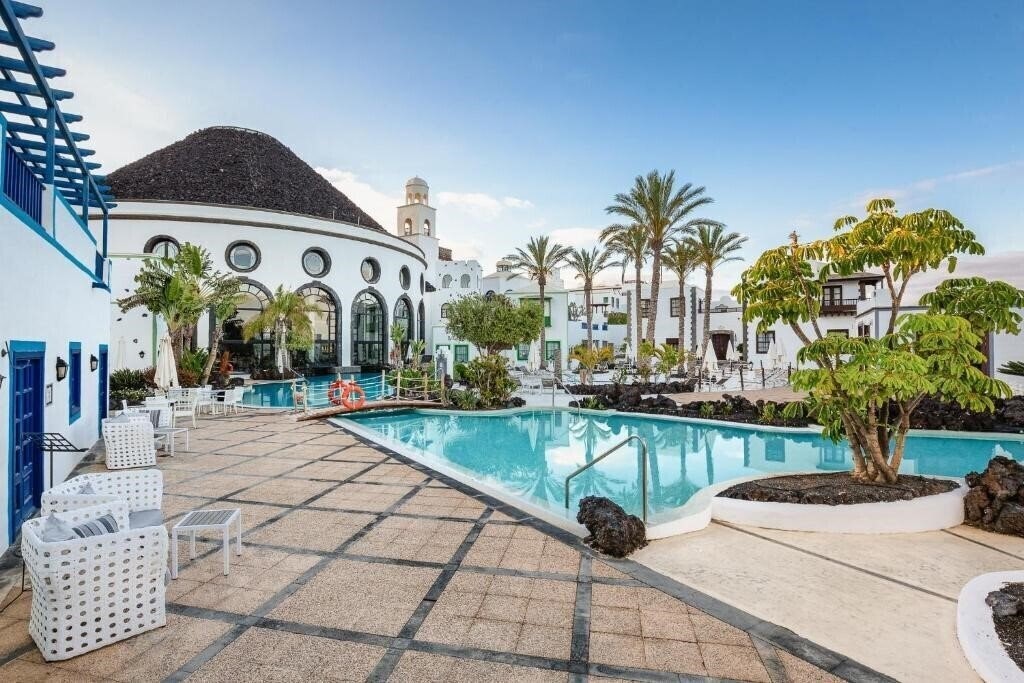 Фотографія Livvo Volcan Lanzarote 5*