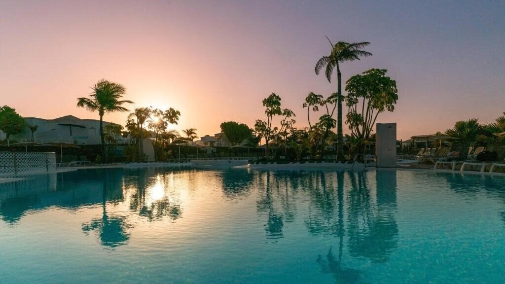 Фотографія Bluesea Alyssa Suite Hotel 4*