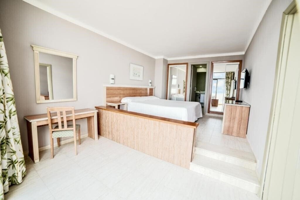 Фотографія Beatriz Playa & SPA 4*