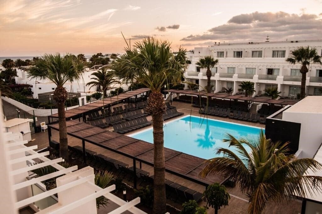 Изображение Aequora Lanzarote Suites 4*