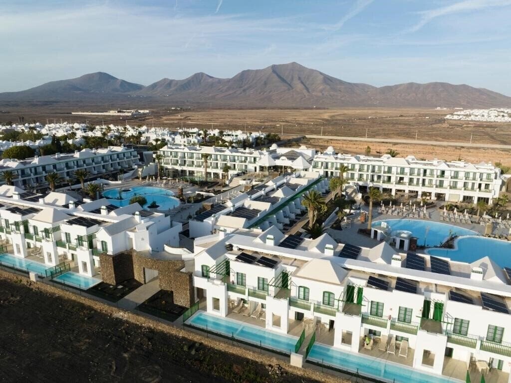Отель Mynd Yaiza 4*