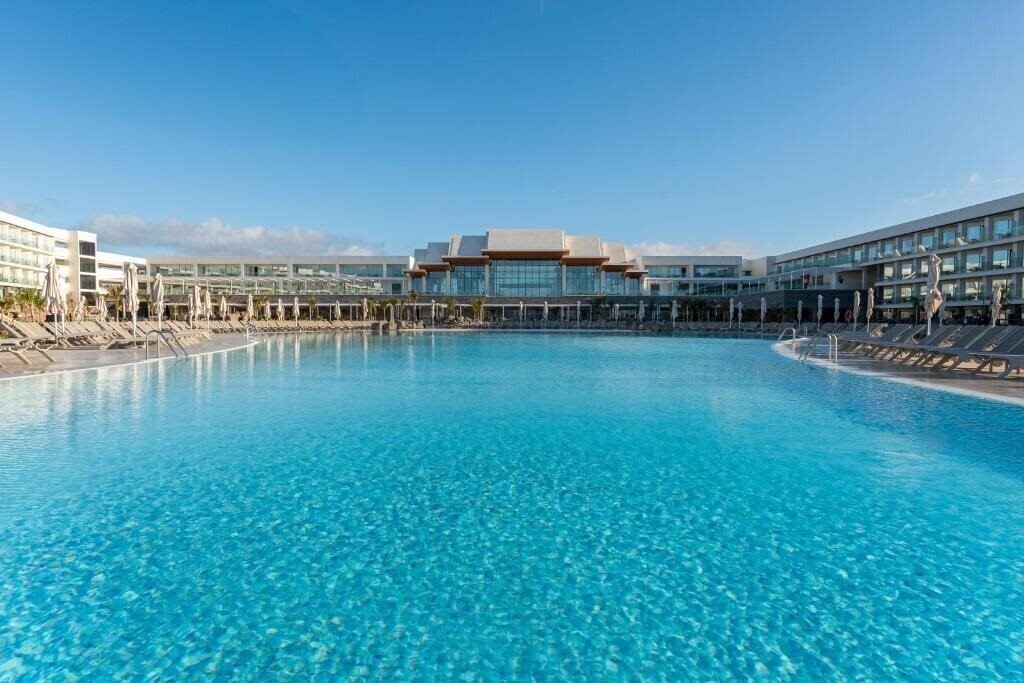Отель Barcelo Playa Blanca 4*