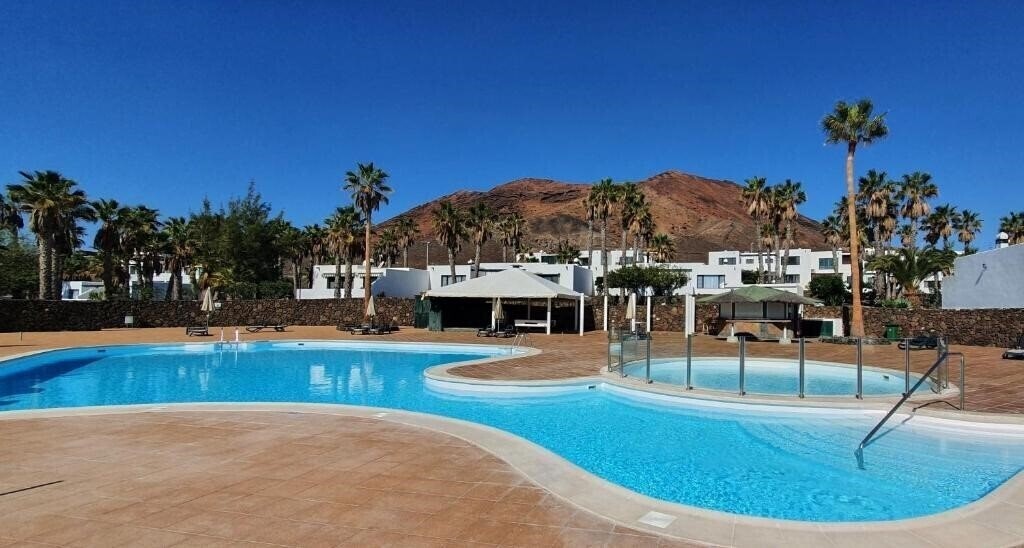 Отель Palmeras Garden 3*