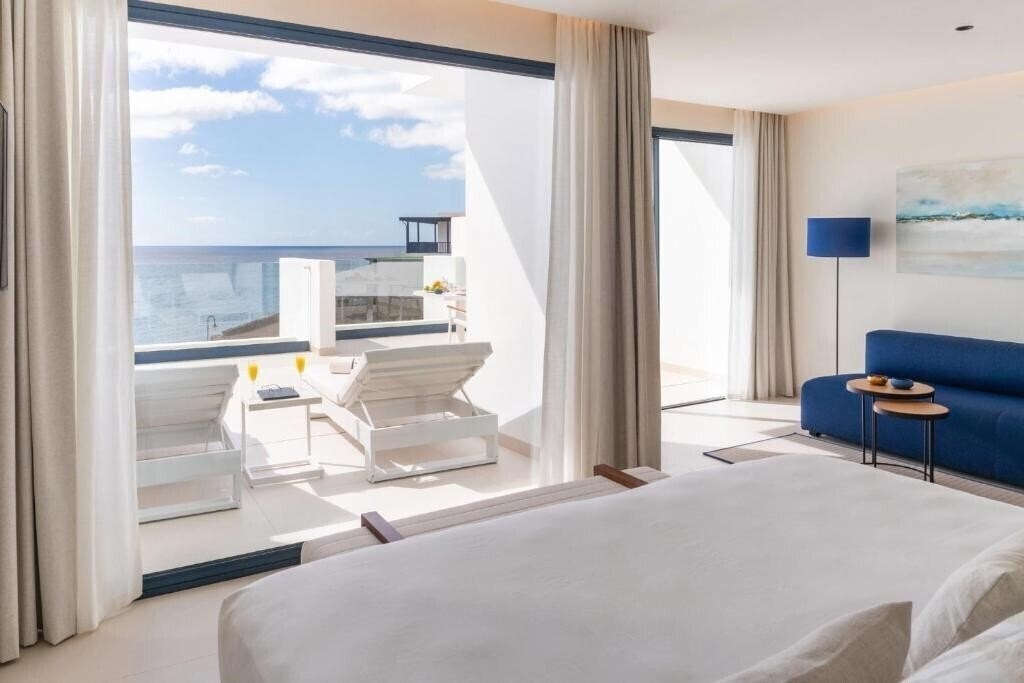 Изображение Royal Marina Suites 4*