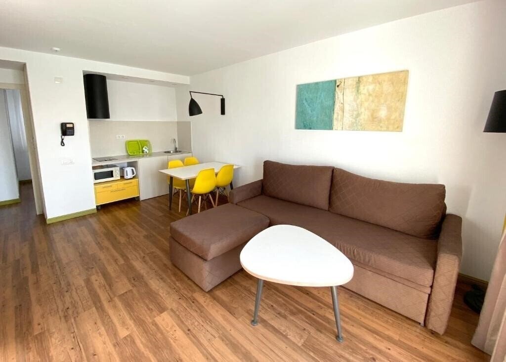 Отель Plaza Palmeras 4*