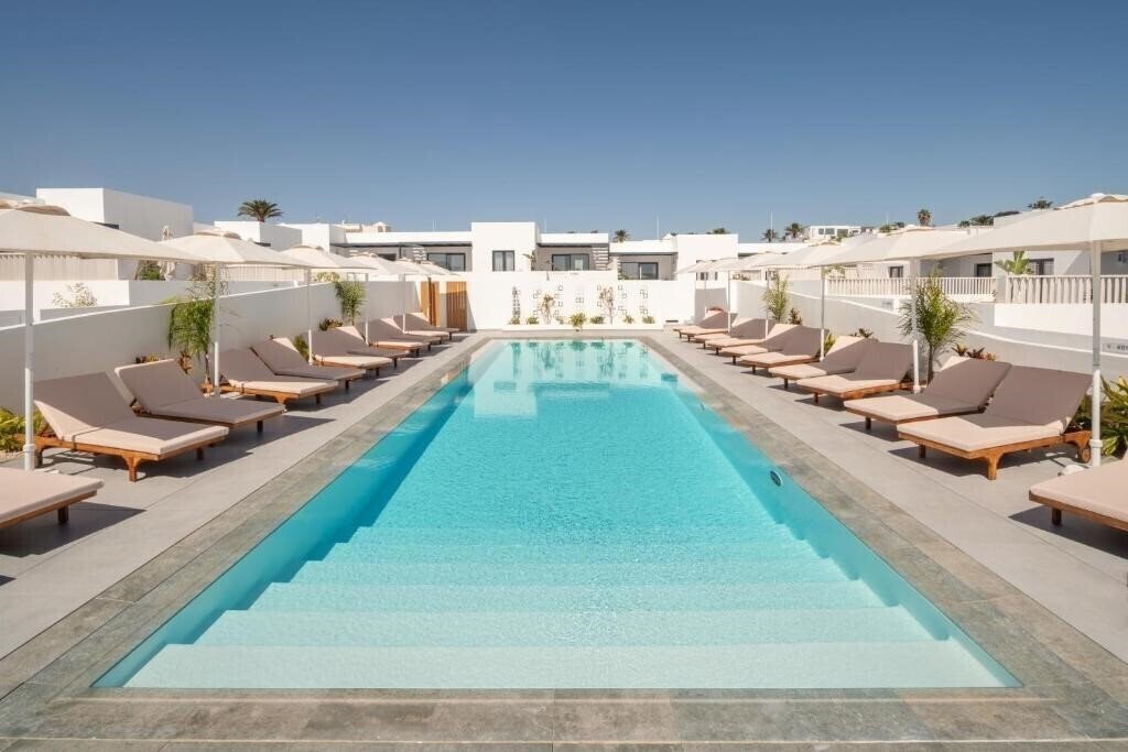 Готель Nazaret Beach 4*