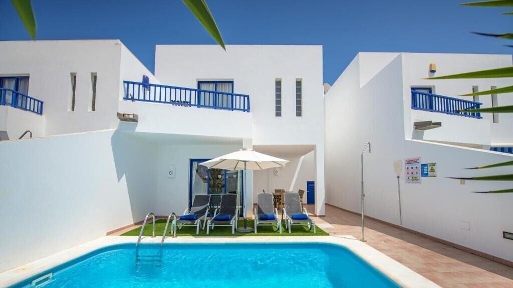 Фотография Villas Puerto Rubicon 3*