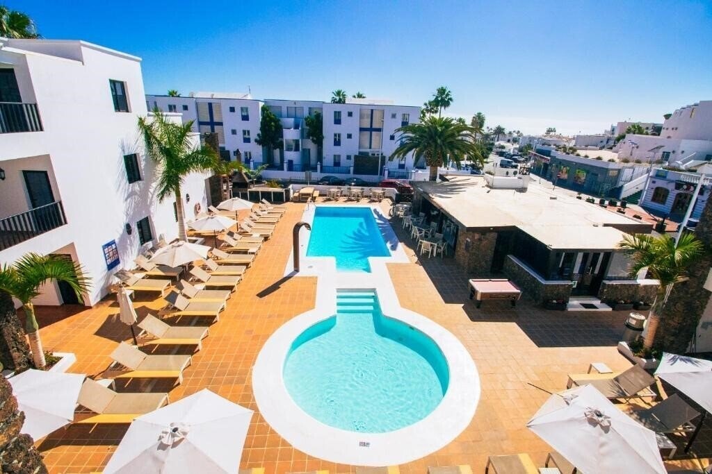 Готель Club Atlantico 3*