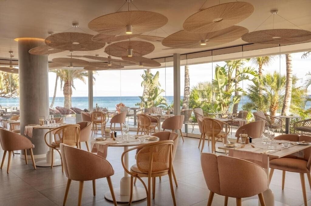 Зображення Plus Fariones Suite Hotel 4*