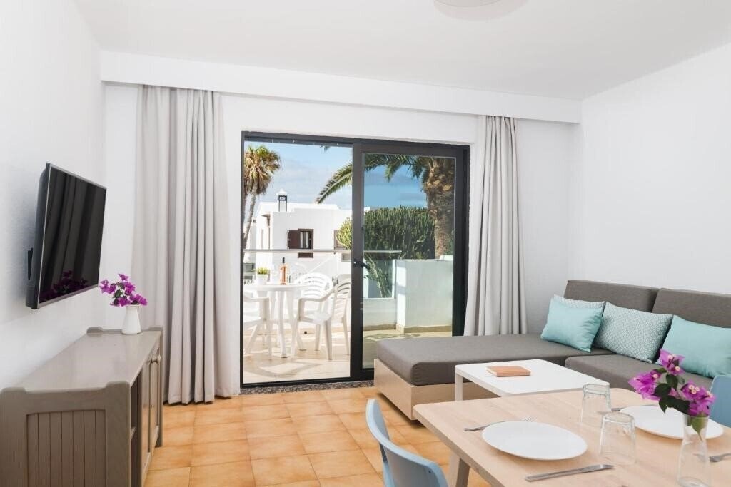 Картинка Los Tulipanes Apartments 2*