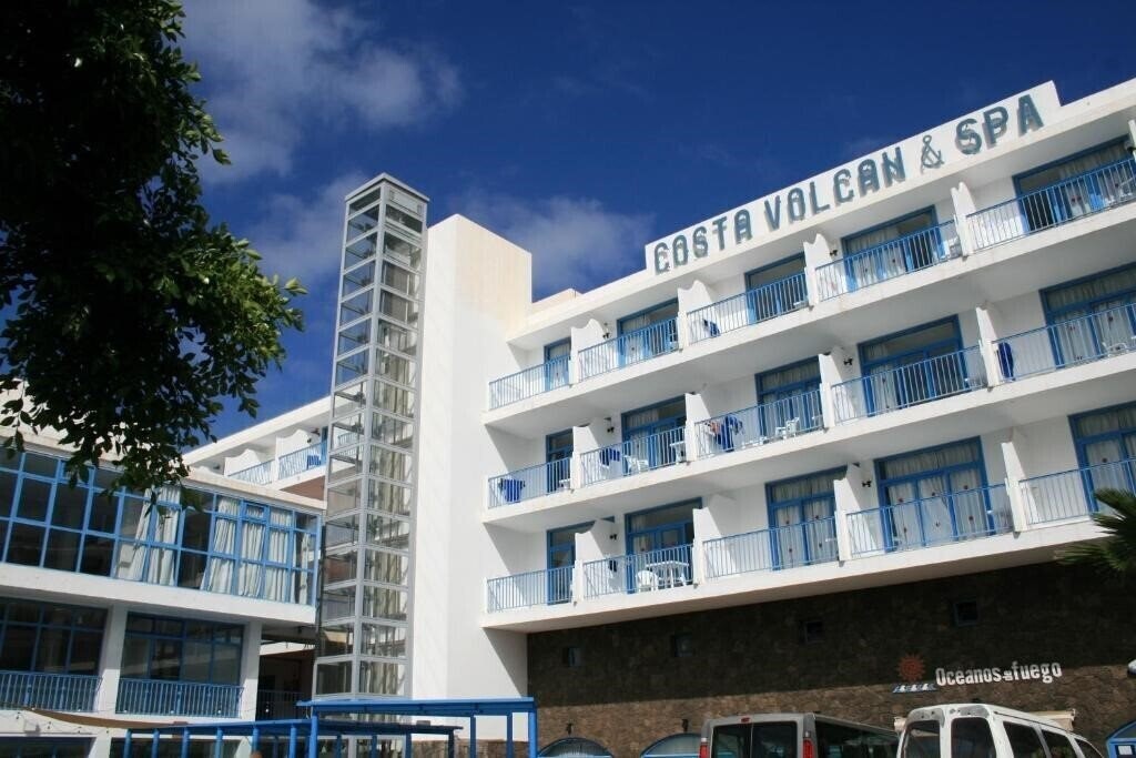 Отель Costa Volcan & SPA Aparthotel 2*