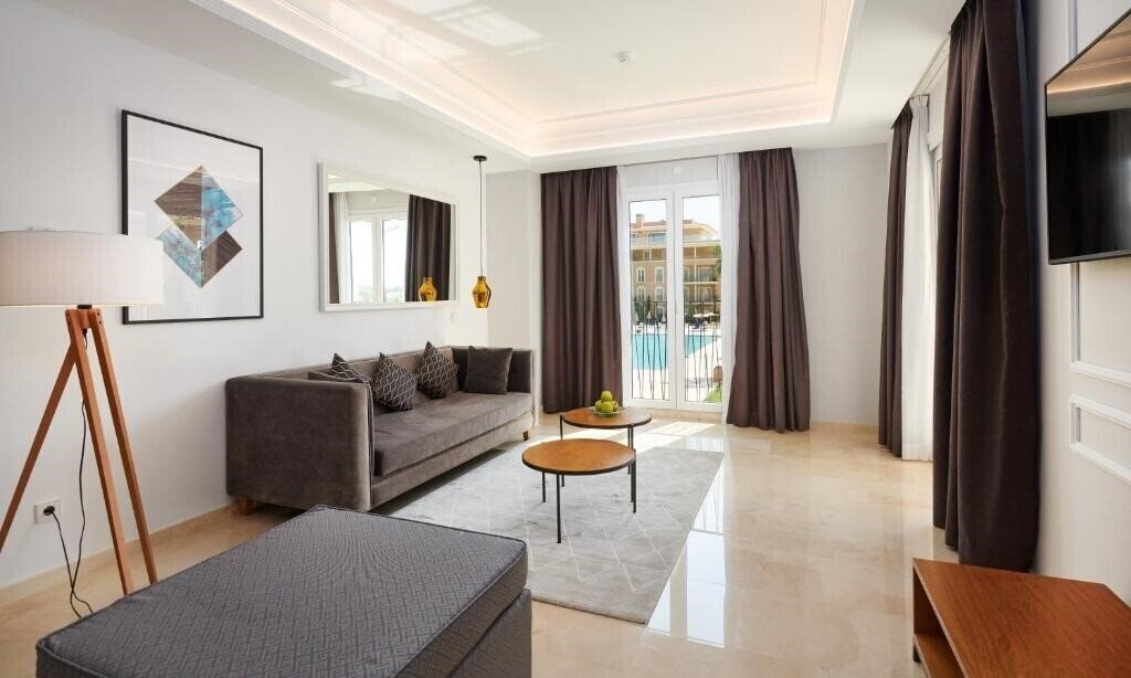Картинка Grupotel Playa De Palma Suites & SPA 4*