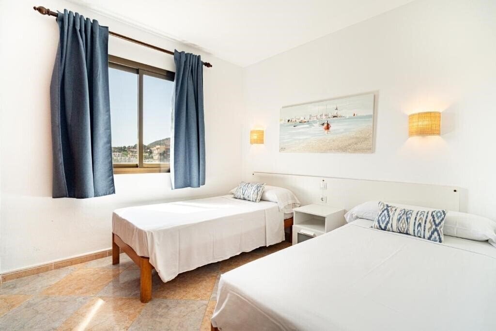 Фото Las Palomas Apartments Econotel (ex. Econotel Las Palomas Apt) 2*