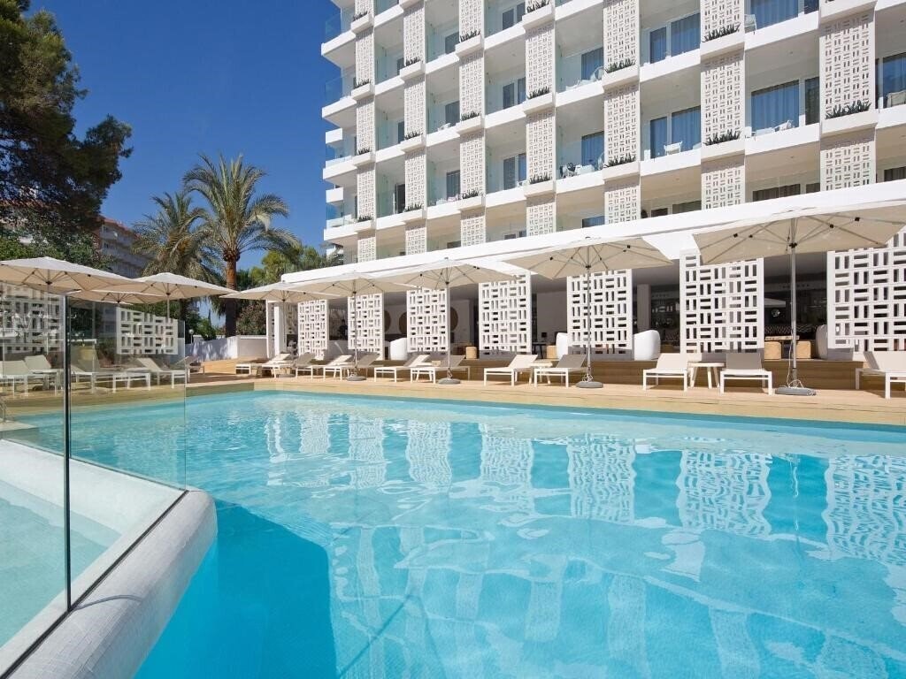 Отель HM Balanguera Beach 4*