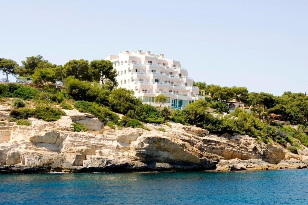 Фото Globales Apartamentos Cala Vinas 3*