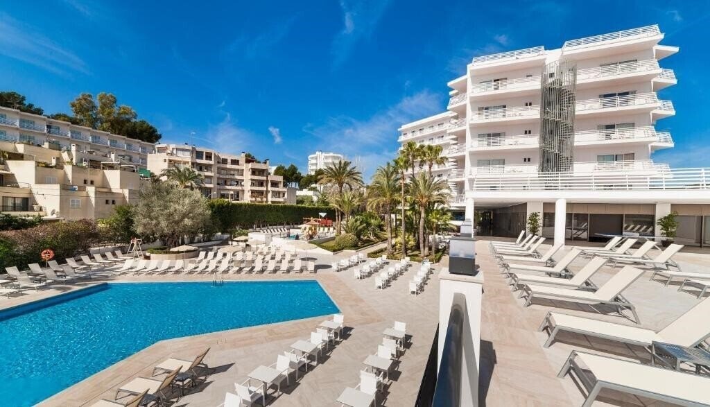 Картинка Globales Palmanova Hotel 3*