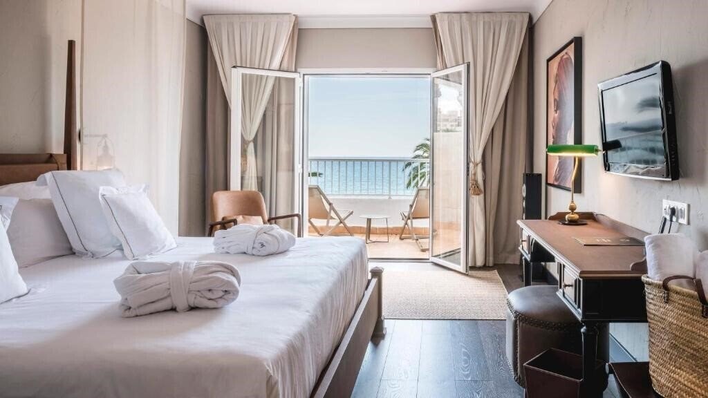 Фото Be Live Adults Only La Cala Boutique (ex. Luabay La Cala) 4*