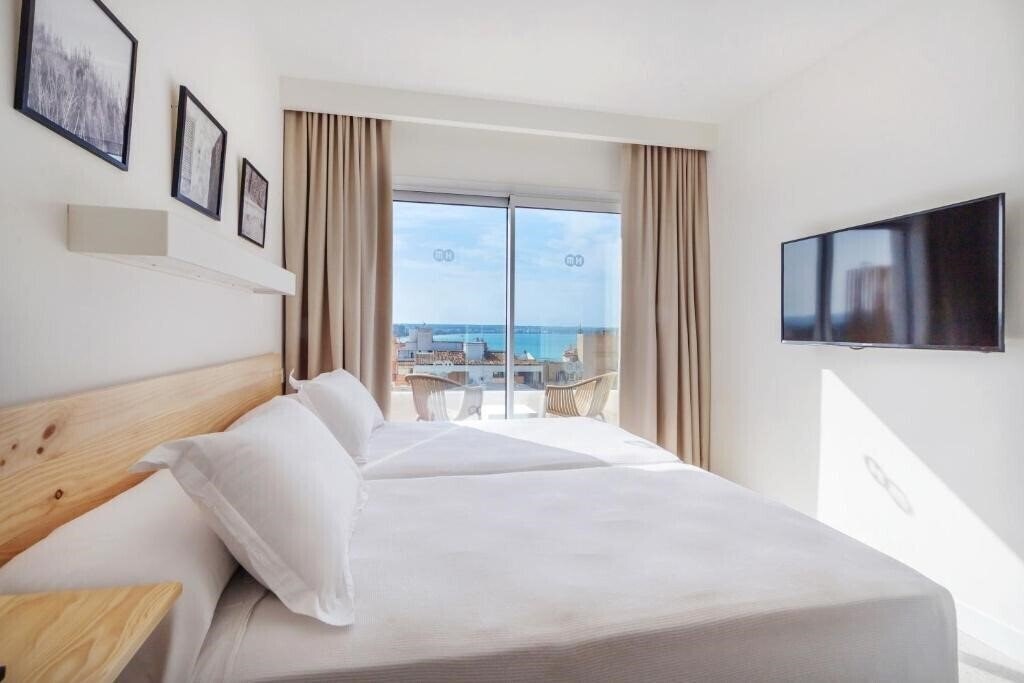 Фото HM Alma Beach 4*