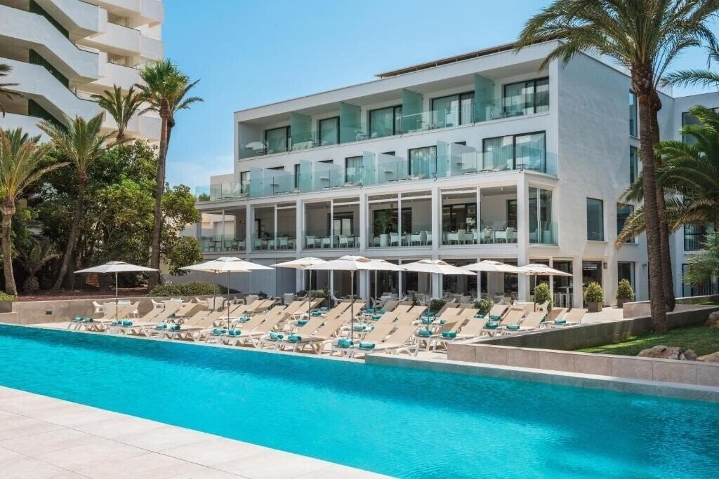 Зображення Iberostar Waves Cala Millor (ex. Iberostar Cala Millor Park) 4*