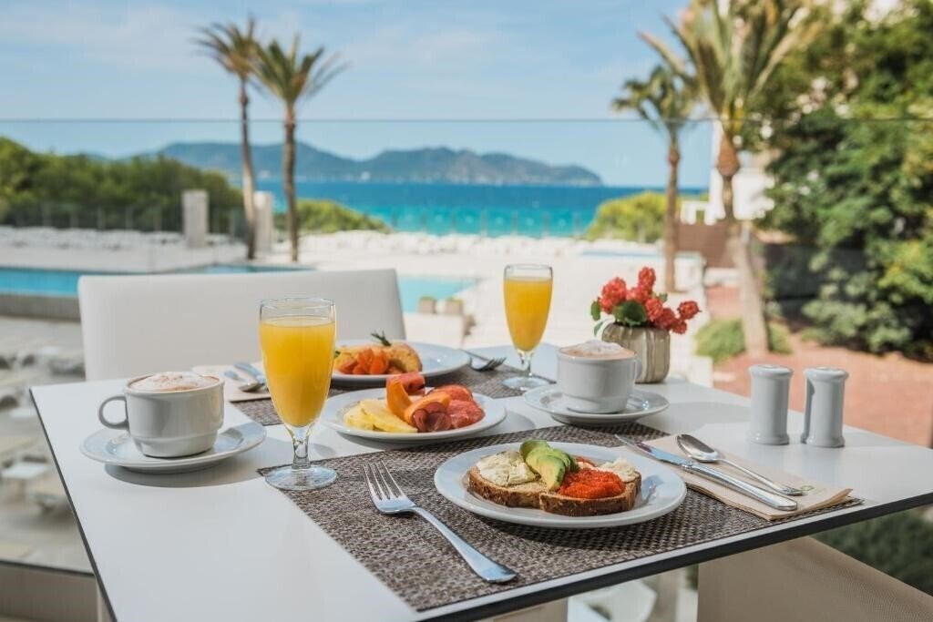 Изображение Iberostar Waves Cala Millor 4*