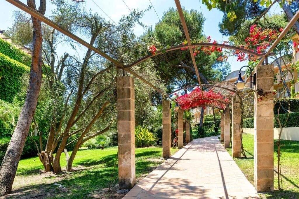 Фотографія VIVA Cala Mesquida Suites & SPA 4*