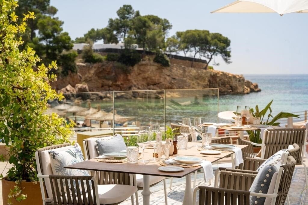 Картинка Iberostar Grand Hotel Portals Nous 5*