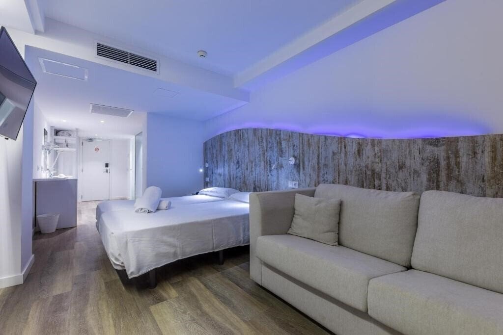 Зображення Welikehotel Triton Beach 4*