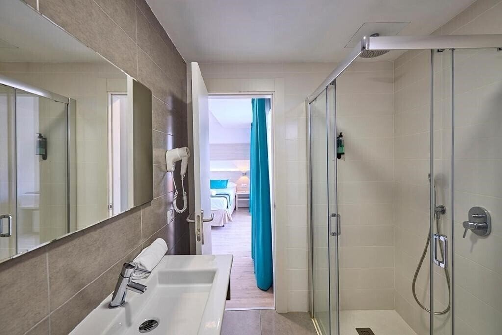 Фотографія Hotel Fenix 3*