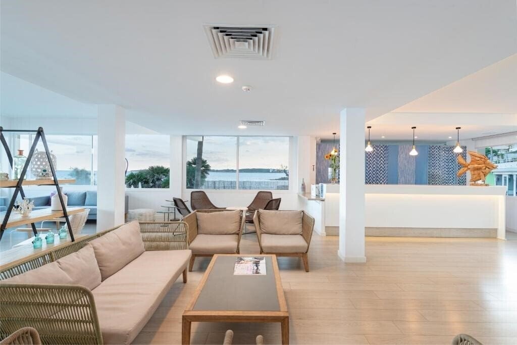 Фотография Atolon & Kaafu Beach Club 4*