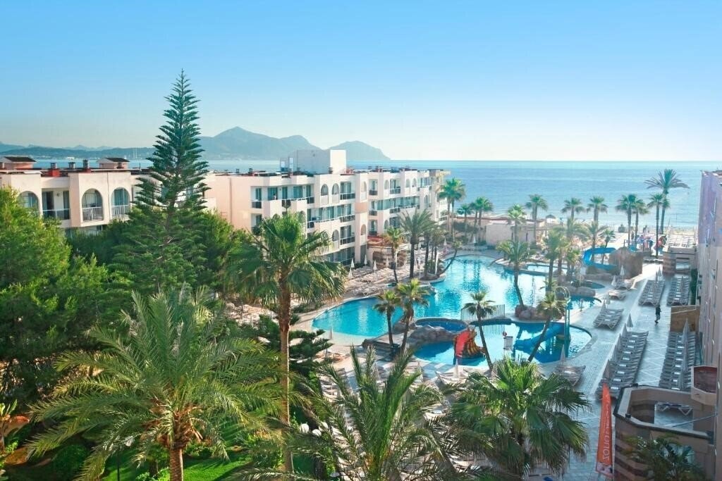 Отель Grupotel Alcudia Pins 3*