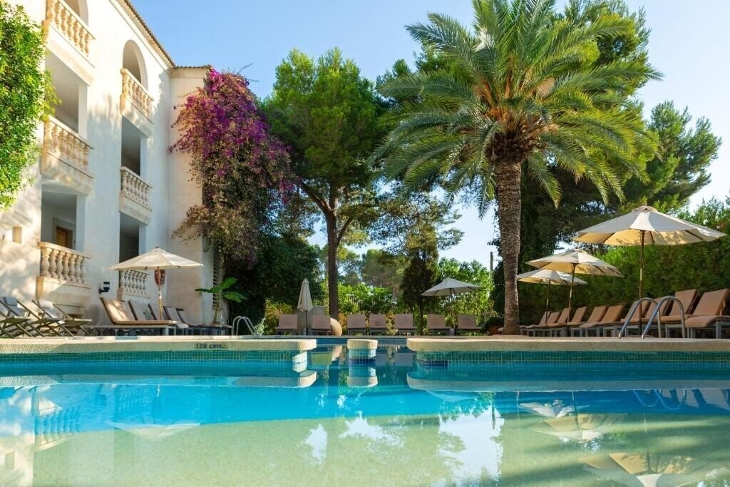 Отель Es Baulo Petit Hotel 4*