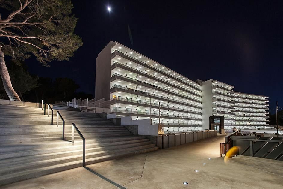 Отель Hotel Barracuda 3*