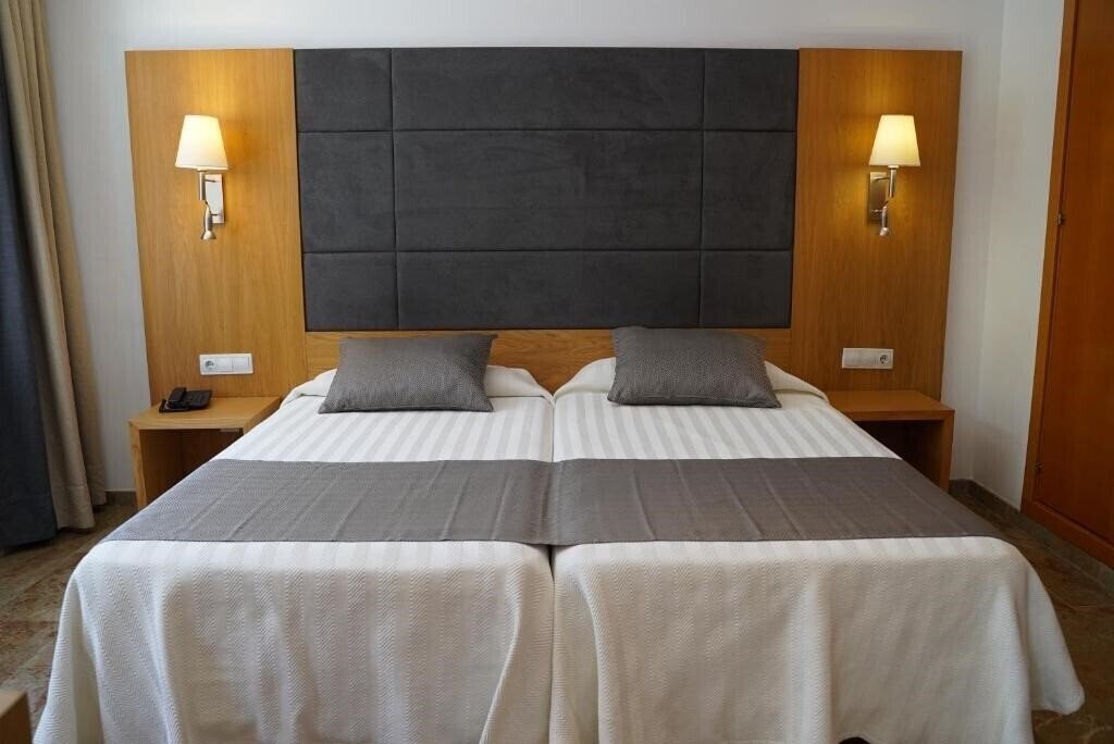 Картинка Hotel Armadams 4*