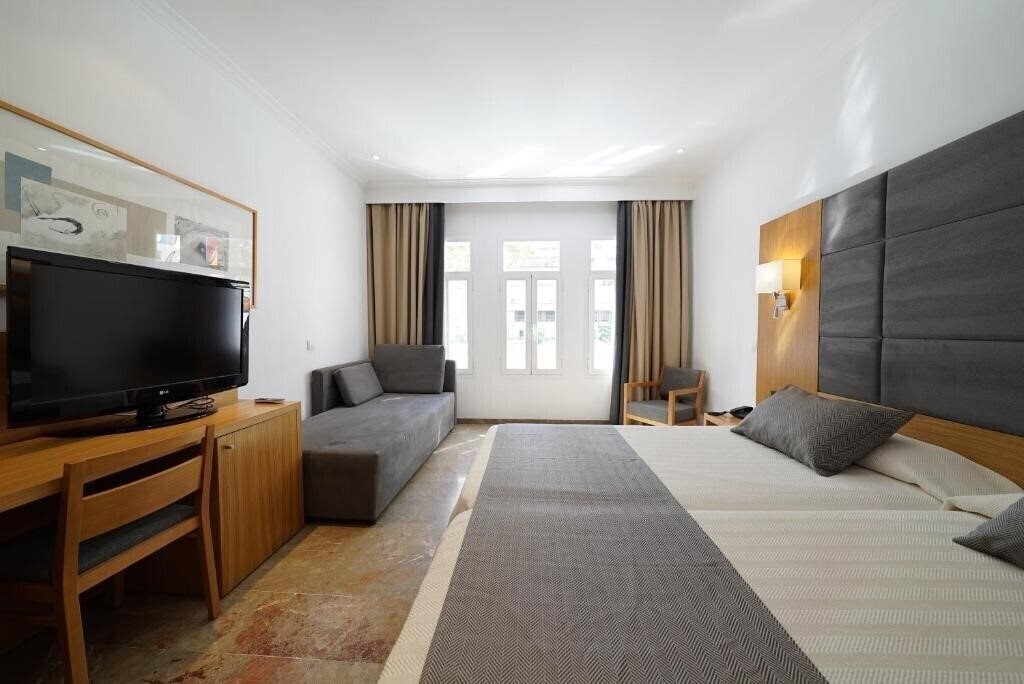 Фотографія Hotel Armadams 4*