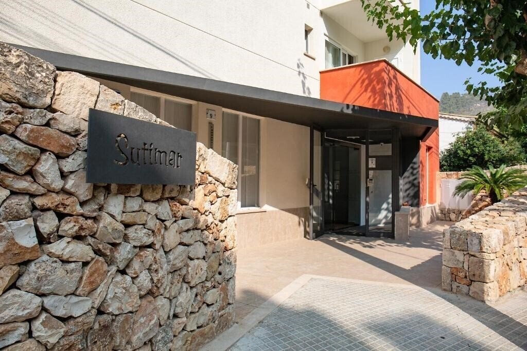 Отель Hostal Residencia Sutimar 3*