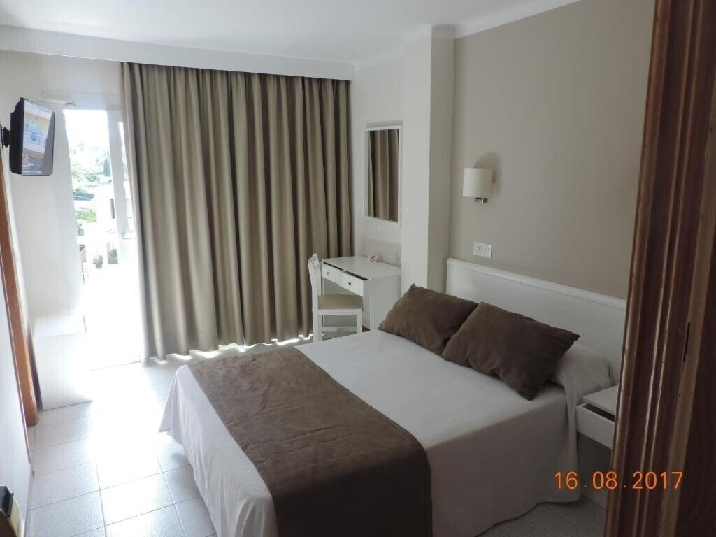 Картинка Hostal Residencia Sutimar 3*