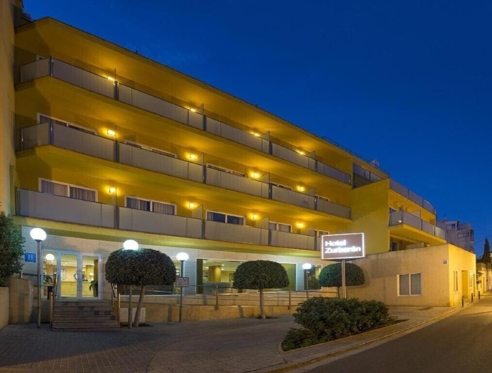 Фото Zurbaran 3*