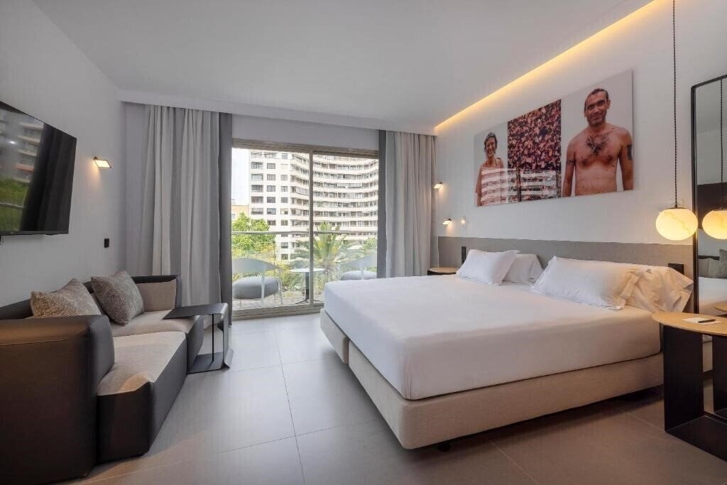 Фото Hotel HM Jaime III 4*